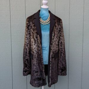 Juicy Couture Faux Fur Ombre Cheetah Print Button up Cardigan. XL